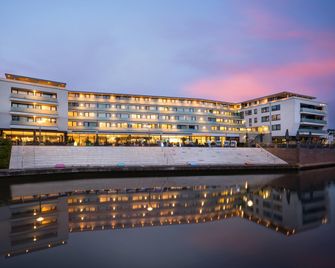 elaya hotel kleve, Trademark Collection by Wyndham - Cléveris - Edificio