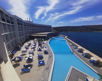 Paradise Bay Resort - Mellieha