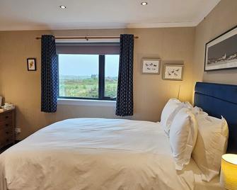 Brae Lea House, Lochboisdale, South Uist. Outer Hebrides - Isle of South Uist - Bedroom