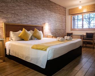 Hotel Colonial Mexicali - Mexicali - Schlafzimmer