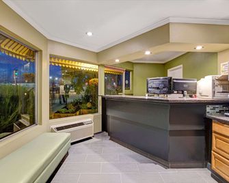 سوبر 8 باي ويندام سانتا كروز بيتش - سانتا كروز (كاليفورنيا) - أفضل طعام