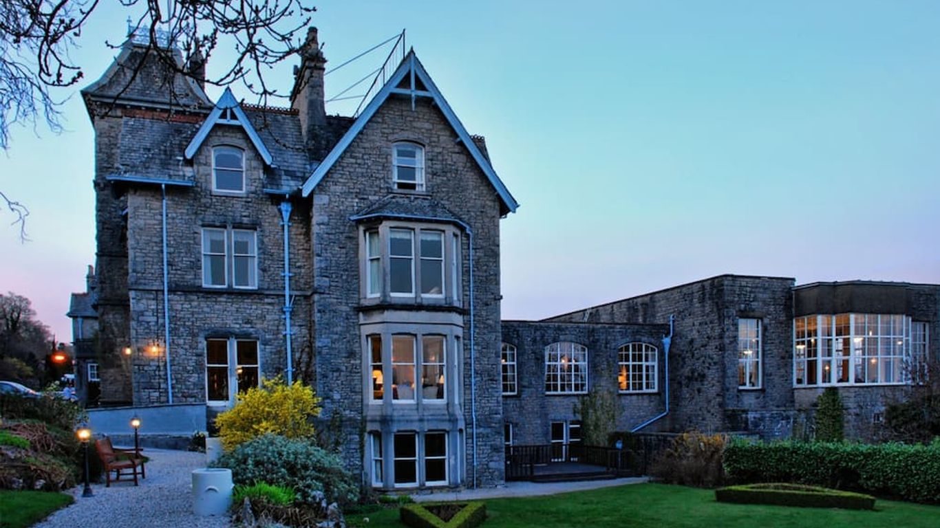 Cumbria Grand Hotel