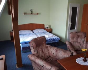Hotel Alster - Jevíčko - Bedroom