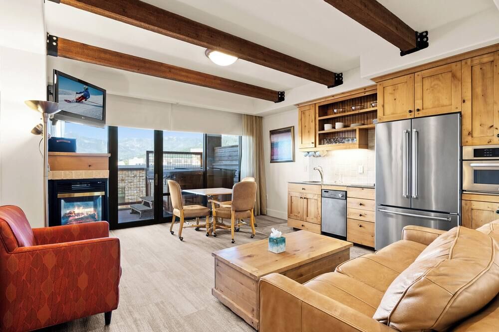 Newpark by All Seasons Resort Lodging - פארק סיטי - סלון