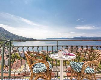 Pet friendly home in Podgora - Podgora - Balcón