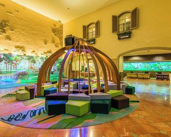 Oriental Hotel Tokyo Bay - Urayasu - Lobby