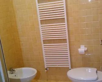 In Centro 1 - Borgosesia - Baño