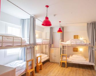 Sum Guesthouse Jeju Airport - ג'ג'ו - חדר שינה