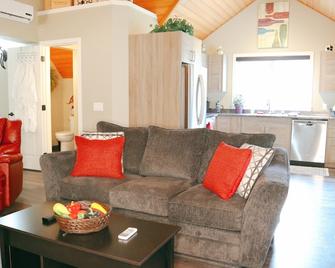 Chalet Style Suite on Peachland Acreage - Peachland - Living room