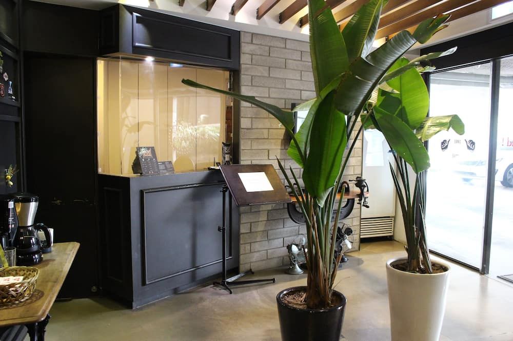 31page - סיאול - דלפק קבלה