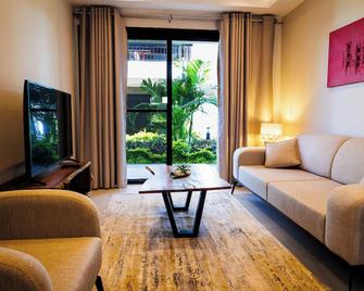 Fajara Residence - Fajara - Living room