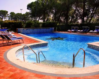 Fortuna Resort - Chianciano Terme - Pool