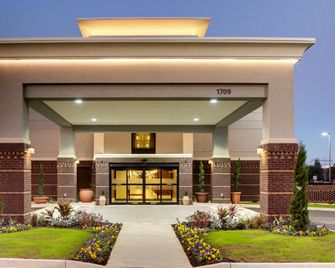 Hampton Inn & Suites Cordele - Cordele - Bygning