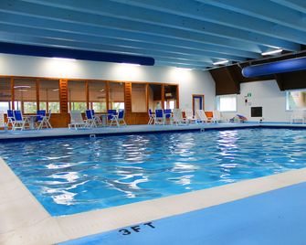 Alpine Lake Resort - Terra Alta - Piscine