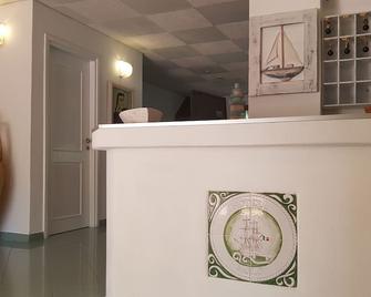 Hotel del Porto - Palau - Recepción