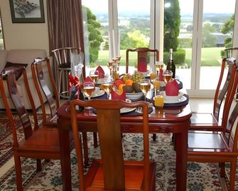 Angel Luxury Lodge - Blenheim - Comedor