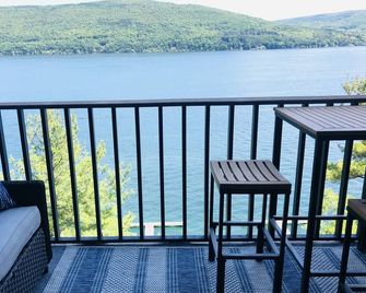 Waterfront two story condo - Canandaigua - Balkon