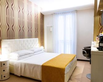 Relais La Torre - Verona - Habitació
