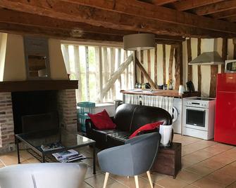 The farmhouse: charming rental 10 minutes from the beaches of Cabourg - 120 m2 - Goustranville - Sala de estar