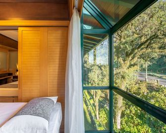 Hotel Laghetto Toscana - Gramado - Balcony