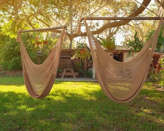 Lake Breeze Cottage 1 - Hernando - Patio