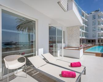 One Ibiza Suites - Ibiza - Balcony