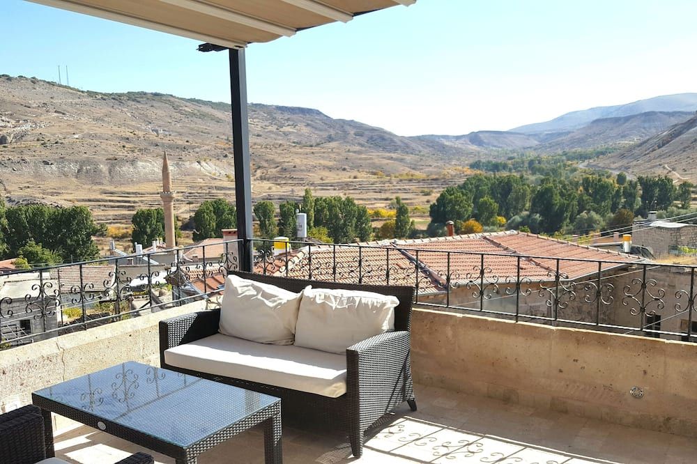 Monte Cappa Cave House - Urgup - Balcone