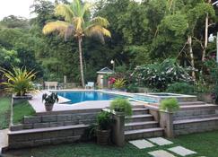 Enchanting Rainforest Cottage - Maracas Bay Village - Pool