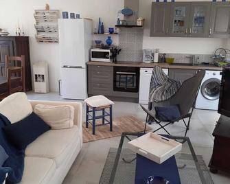 L îlot Grec - Saint-Palais-sur-Mer - Salon