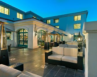 DoubleTree by Hilton San Pedro - Port of Los Angeles - San Pedro - Budova