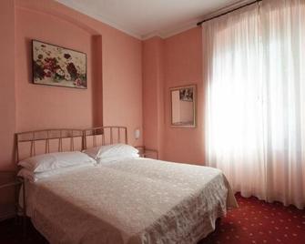 Hotel La Giara - Recco - Bedroom