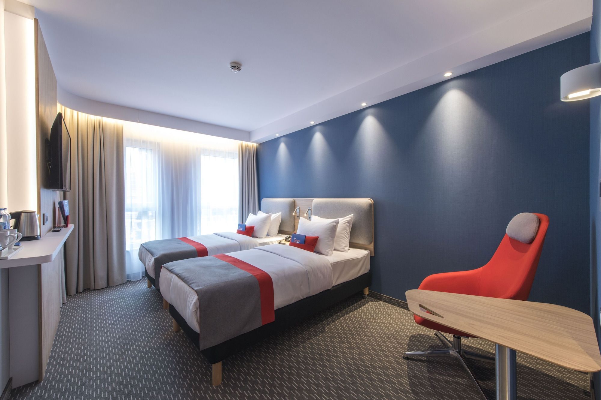 Holiday Inn Express Warsaw - Mokotow By IHG thumbnail 2