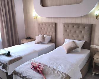 Grand Beyaz Saray Otel - Düzce - Bedroom
