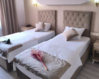 Grand Beyaz Saray Otel - Düzce
