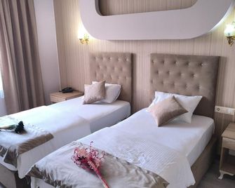 Grand Beyaz Saray Otel - Düzce