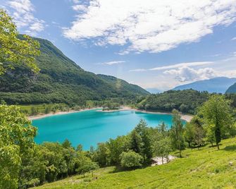Villa Pastoedo Apartments - Tenno - Pool