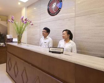 Rising Dragon Legend Hotel - Hanoi - Resepsjon