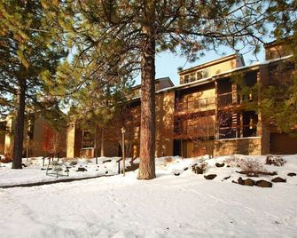 300 days of annual sunshine! - Bend - Building