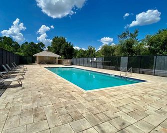 Grand Luxury 3br Townhouse Near Disney Parks - Kissimmee - Pool