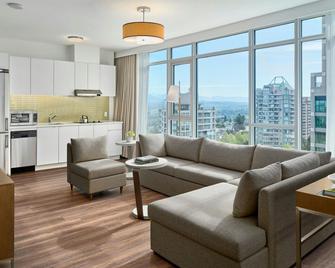 Element Vancouver Metrotown - Burnaby - Living room