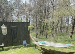 Dreamers Writing Farm, 3 Wooded Acres, Hepworth - Sauble Beach - Patio
