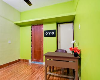 Spot On Maa Gauri Guest House - Khurda - Front desk