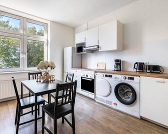 Apartment 'Duisburg Central 3' with Wi-Fi - دويسبورغ - مطبخ