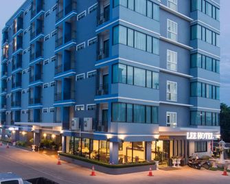 Lee Hotel - Surat Thani - Gebouw