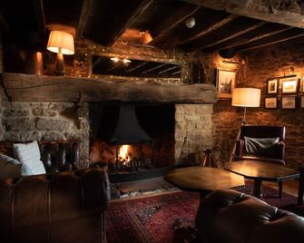 The Talkhouse - Oxford - Living room