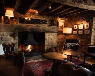 The Talkhouse - Oxford - Vardagsrum