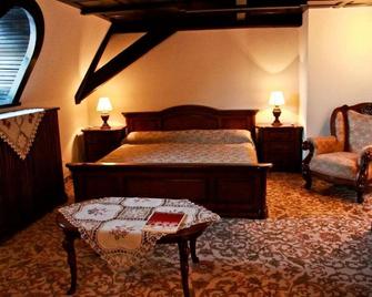 Hotel Medieval - Alba Iulia - Slaapkamer
