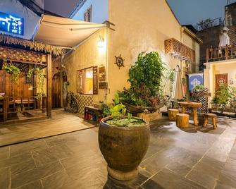 Chaozhou Hello Inn - Chaozhou - Patio