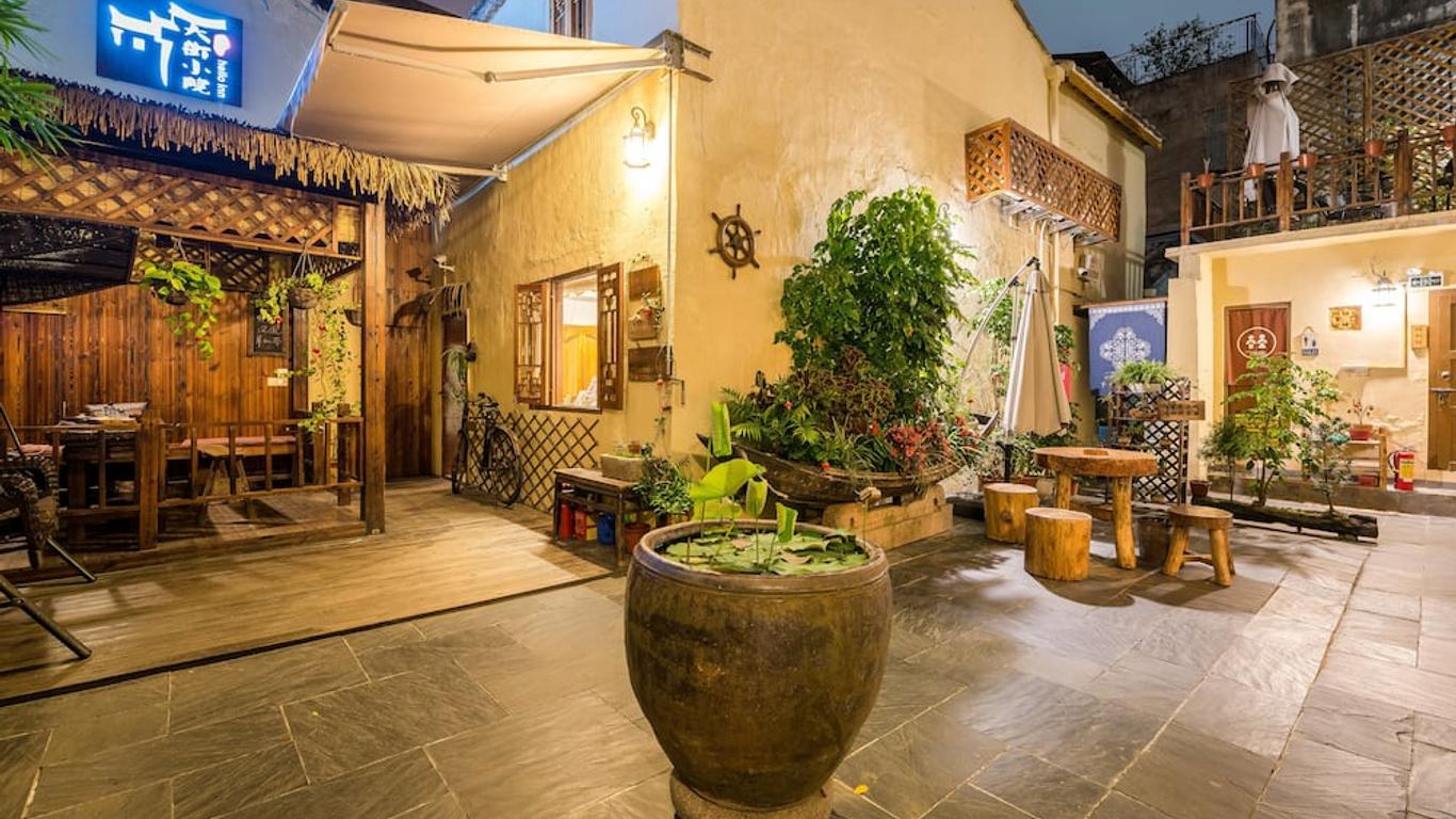 Chaozhou Hello Inn