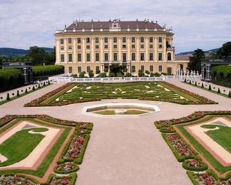 Ibercity Wien Schönbrunn - וינה - בניין